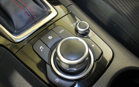 Mazda 3, 2015 год, 1 173 000 рублей, 14 фотография