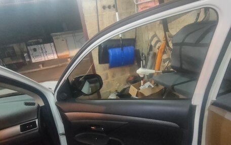 Mitsubishi Outlander III рестайлинг 3, 2018 год, 1 820 000 рублей, 28 фотография