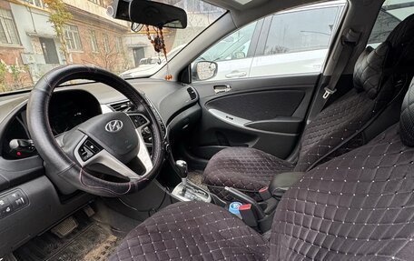 Hyundai Solaris II рестайлинг, 2013 год, 860 000 рублей, 6 фотография