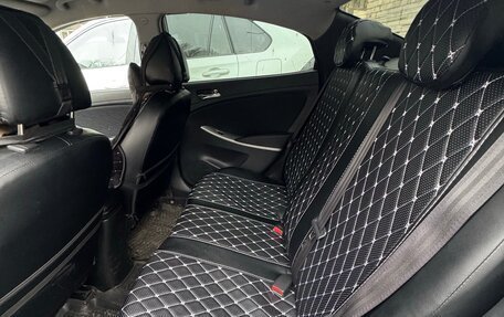 Hyundai Solaris II рестайлинг, 2013 год, 860 000 рублей, 7 фотография