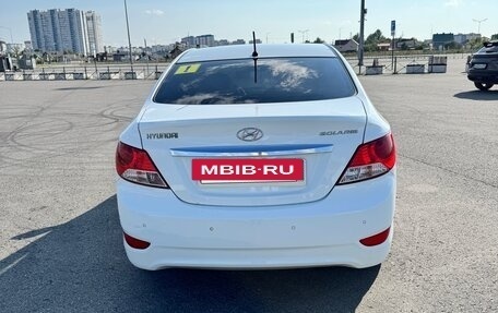 Hyundai Solaris II рестайлинг, 2013 год, 860 000 рублей, 2 фотография