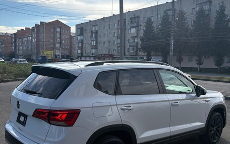 Volkswagen Taos, 2022 год, 2 050 000 рублей, 8 фотография