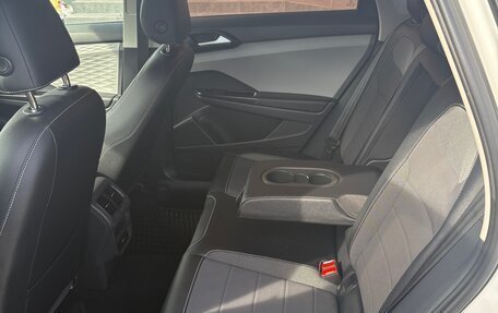 Volkswagen Taos, 2022 год, 2 050 000 рублей, 12 фотография