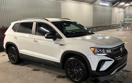 Volkswagen Taos, 2022 год, 2 050 000 рублей, 16 фотография