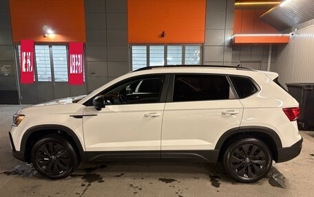 Volkswagen Taos, 2022 год, 2 050 000 рублей, 17 фотография