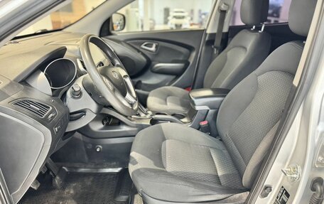 Hyundai ix35 I рестайлинг, 2011 год, 1 111 000 рублей, 17 фотография