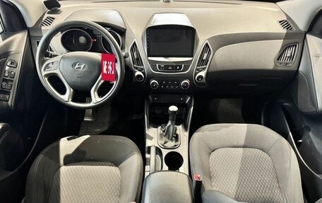 Hyundai ix35 I рестайлинг, 2011 год, 1 111 000 рублей, 10 фотография