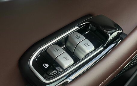 CheryExeed TXL, 2024 год, 3 800 000 рублей, 10 фотография