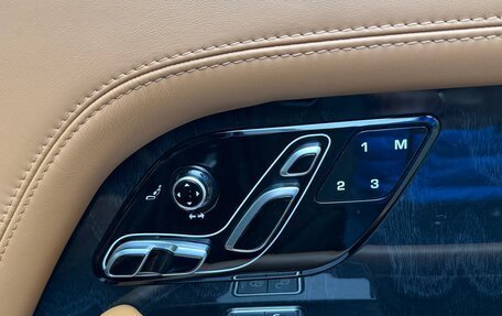 Land Rover Range Rover IV рестайлинг, 2018 год, 5 100 000 рублей, 25 фотография