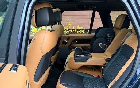 Land Rover Range Rover IV рестайлинг, 2018 год, 5 100 000 рублей, 15 фотография