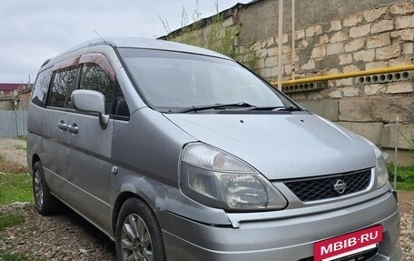 Nissan Serena II, 2001 год, 800 000 рублей, 8 фотография