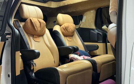 KIA Carnival, 2022 год, 5 500 000 рублей, 13 фотография