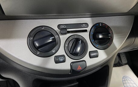 Nissan Note II рестайлинг, 2009 год, 565 000 рублей, 18 фотография