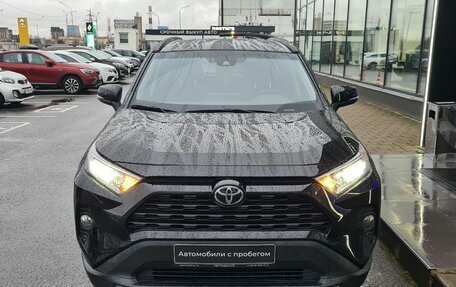 Toyota RAV4, 2021 год, 3 800 000 рублей, 4 фотография