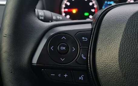 Toyota RAV4, 2021 год, 3 800 000 рублей, 11 фотография