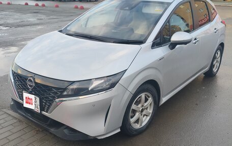 Nissan Note, 2021 год, 1 800 000 рублей, 2 фотография