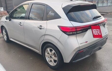 Nissan Note, 2021 год, 1 800 000 рублей, 5 фотография