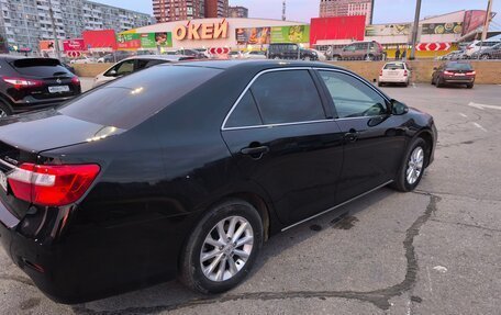 Toyota Camry, 2014 год, 2 300 000 рублей, 2 фотография