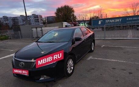 Toyota Camry, 2014 год, 2 300 000 рублей, 3 фотография