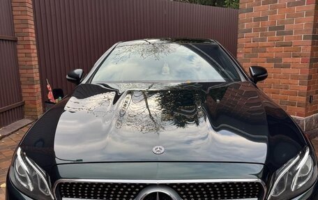 Mercedes-Benz E-Класс, 2020 год, 4 750 000 рублей, 2 фотография