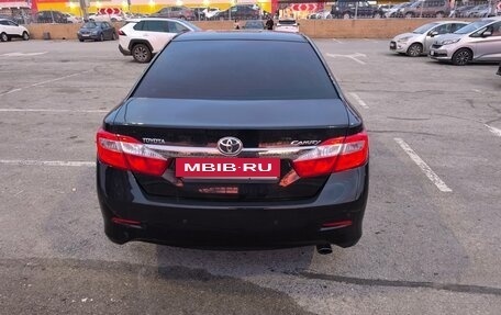 Toyota Camry, 2014 год, 2 300 000 рублей, 8 фотография