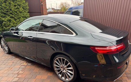 Mercedes-Benz E-Класс, 2020 год, 4 750 000 рублей, 7 фотография