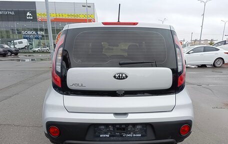 KIA Soul II рестайлинг, 2018 год, 1 599 995 рублей, 6 фотография