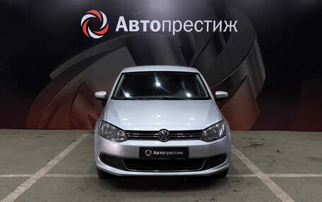 Volkswagen Polo VI (EU Market), 2012 год, 737 000 рублей, 2 фотография