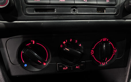 Volkswagen Polo VI (EU Market), 2012 год, 737 000 рублей, 13 фотография