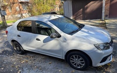 Renault Logan II, 2018 год, 550 000 рублей, 1 фотография