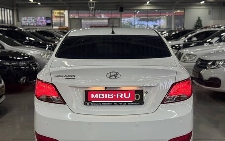 Hyundai Solaris II рестайлинг, 2016 год, 980 000 рублей, 5 фотография