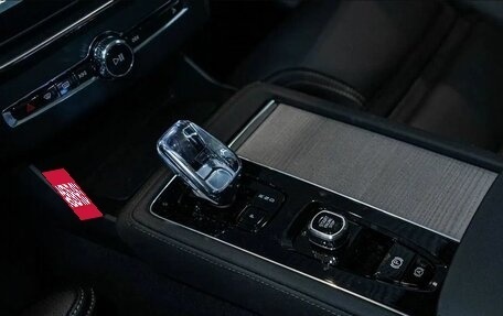 Volvo XC90 II рестайлинг, 2025 год, 15 500 000 рублей, 8 фотография