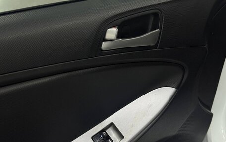 Hyundai Solaris II рестайлинг, 2016 год, 980 000 рублей, 14 фотография