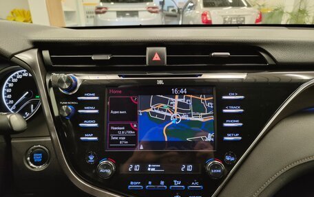 Toyota Camry, 2018 год, 2 949 000 рублей, 11 фотография