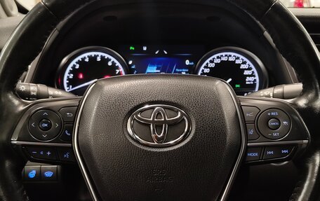 Toyota Camry, 2018 год, 2 949 000 рублей, 15 фотография