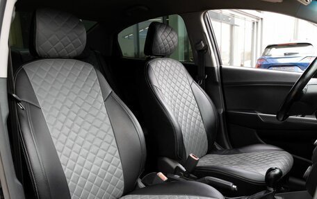 KIA Rio III рестайлинг, 2016 год, 919 900 рублей, 27 фотография