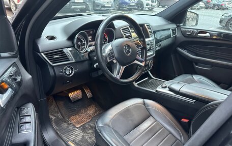 Mercedes-Benz M-Класс, 2014 год, 3 000 000 рублей, 5 фотография