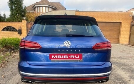 Volkswagen Touareg III, 2019 год, 4 900 000 рублей, 8 фотография