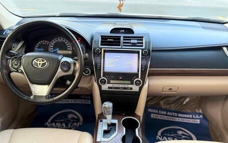 Toyota Camry, 2015 год, 1 700 000 рублей, 6 фотография