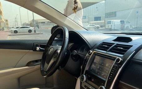 Toyota Camry, 2015 год, 1 700 000 рублей, 10 фотография