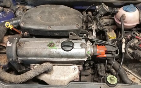 Volkswagen Polo III рестайлинг, 1998 год, 150 000 рублей, 7 фотография