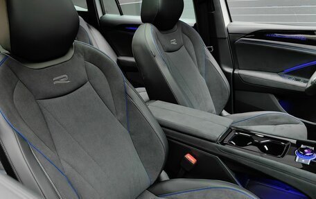 Volkswagen Tiguan, 2025 год, 4 900 000 рублей, 30 фотография