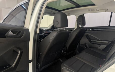 Volkswagen T-Cross I, 2022 год, 1 940 000 рублей, 6 фотография