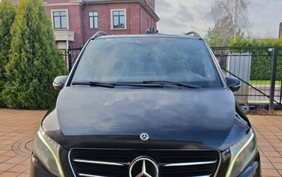 Mercedes-Benz V-Класс, 2018 год, 6 000 000 рублей, 1 фотография