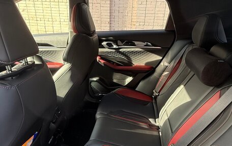 Geely Coolray I, 2023 год, 2 300 000 рублей, 8 фотография