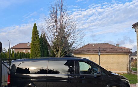 Mercedes-Benz V-Класс, 2018 год, 6 000 000 рублей, 2 фотография