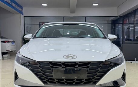 Hyundai Elantra, 2023 год, 1 622 000 рублей, 2 фотография