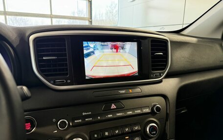 KIA Sportage IV рестайлинг, 2019 год, 2 175 000 рублей, 15 фотография