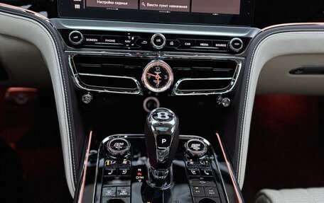 Bentley Flying Spur, 2023 год, 33 000 000 рублей, 24 фотография