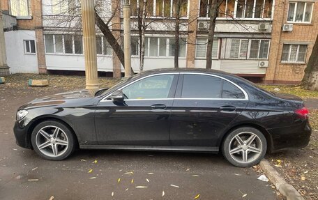 Mercedes-Benz E-Класс, 2021 год, 3 650 000 рублей, 7 фотография
